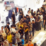 Viral! Ribuan Pengunjung Bikin Antrean Mengular Demi Masuk ke Pameran Labubu dan Art Toy Jakarta