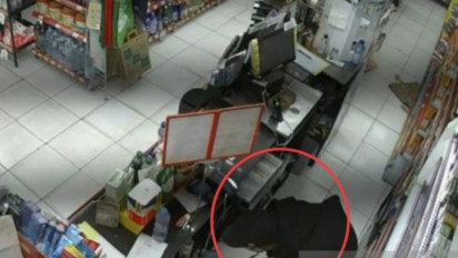 Mahasiswa Eksekutor Perampokan Minimarket Modal Pistol Korek Api di Bekasi Ditangkap Polisi