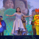 Ratusan Anak di Surabaya Kampanyekan Cinta Lingkungan Lewat Drama Musikal