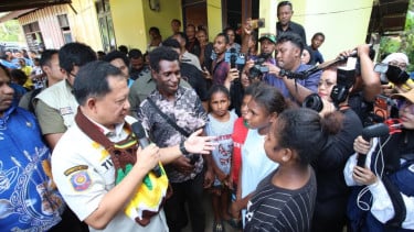 Sukseskan Program Presiden, Mendagri Tinjau Program BSPS di Jayapura