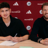 Profil Giovanni van der Wijst, Kiper Berdarah Cirebon-Bandung yang Resmi Dikontrak Ajax ‎