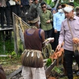 Wapres Gibran Tinjau Sekolah Lapang Sagu Asmat Papua Selatan, Dorong Hilirisasi Ekonomi Lokal