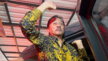 Dilimpahkan ke Kejari Jaksel, Roy Suryo: Terus Semangat, Merdeka!
