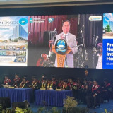 Effendi Simbolon Gelontor Rp2,7 Miliar dan Umumkan Nommensen International Hospital di Wisuda UNHKBP 2026