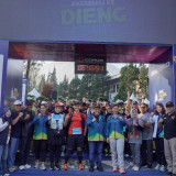 Dieng Caldera Race 2026 Berlangsung Sukses, Ribuan Pelari Taklukkan Dataran Tinggi Dieng Bersama bank bjb