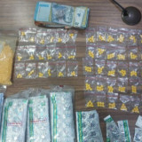 Detik-detik Polres Metro Bekasi Sita 1.825 Butir Obat Keras Ilegal di Tarumajaya