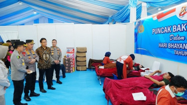 Hadiri Puncak Bakti Kesehatan, Kapolri: Berikan Pelayanan Terbaik ke Masyarakat dan Anggota