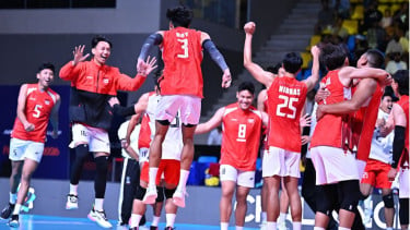 Hasil AVC Mens Cup 2026: Tiga Service Ace Beruntun Farhan Halim Warnai Kemenangan Timnas Voli Indonesia vs Thailand