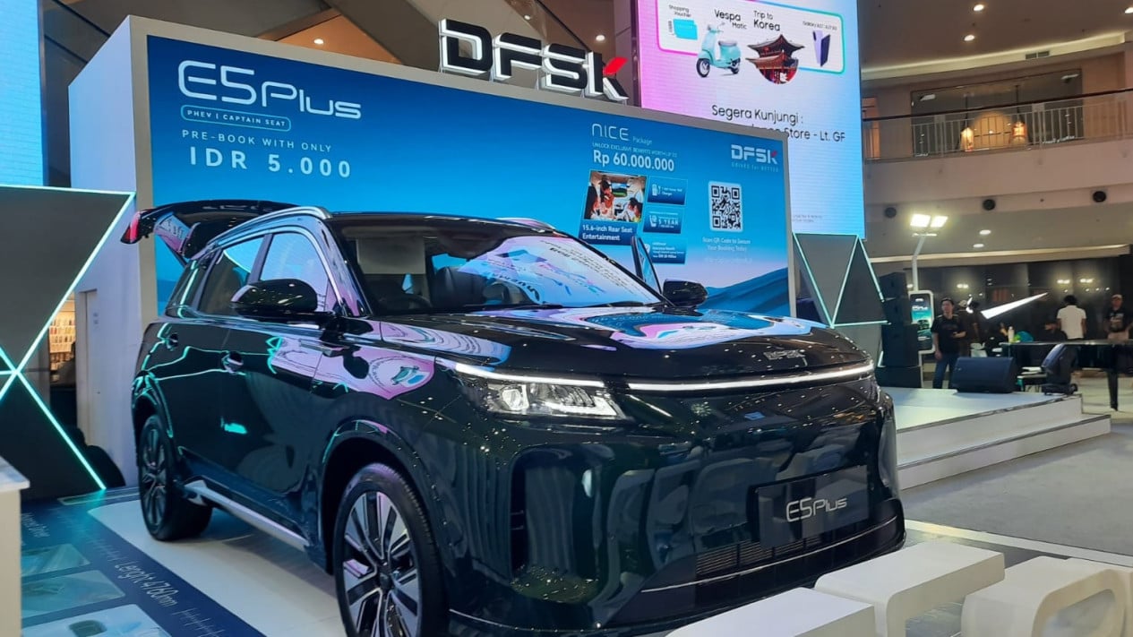 Rival Wuling Eksion dan Chery Tiggo 8 Siap Luncur, DFSK E5 Plus Bisa Pre-Booking dari Sekarang
            - galeri foto