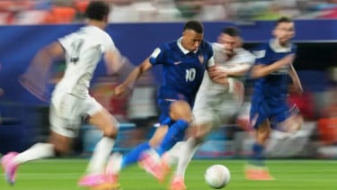 Sepatu Pink Bawa Hoki Bagi Kylian Mbappe Hingga Lamine Yamal, Tren Baru Piala Dunia 2026
