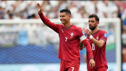 Cristiano Ronaldo Pecahkan Dua Rekor Piala Dunia Sekaligus saat Portugal Hancurkan Uzbekistan