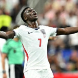 Respons Berkelas Saka Usai Hattrick dan Bawa Inggris Juara 3 Piala Dunia 2026, Thomas Tuchel pun Lempar Pujian