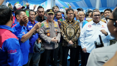 Jelang Hari Bhayangkara, Kapolri Luncurkan Kartu Kesehatan Bagi Buruh