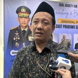 Buku Ini Bahas Rekam Jejak Jenderal Listyo Sigit Sebagai Aristek Polri