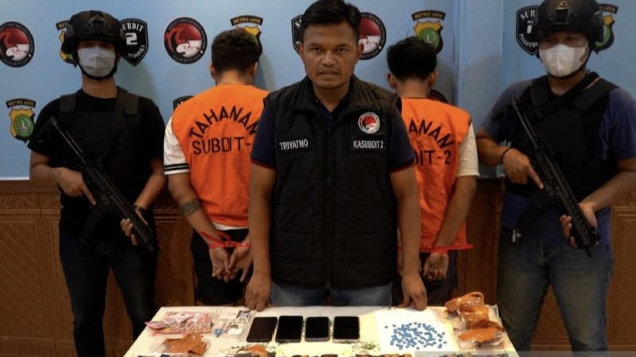 Penyelundupan Narkoba Dicampur Beras India Terungkap
            - galeri foto