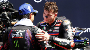 Bos Aprila Ungkap Kondisi Marco Bezzecchi Pasca Insiden Memukul Marshal yang Berujung Skorsing di MotoGP Ceko 2026