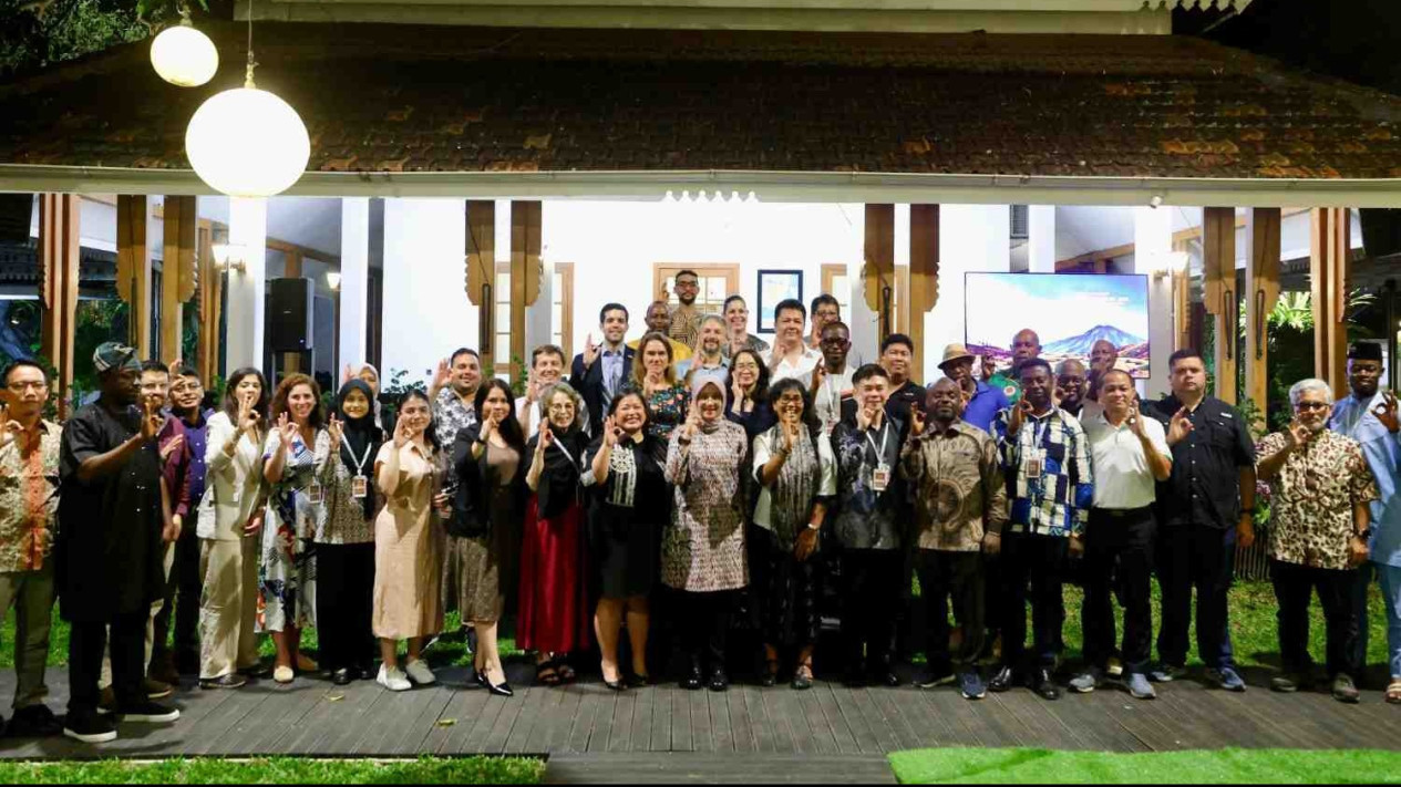 Melihat Pengelolaan Pertanian Berkelanjutan di Banyuwangi, Ini Kesan Delegasi Argentina
            - galeri foto