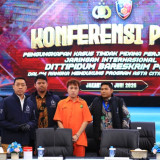 Polri Tangkap Buronan Interpol Beijing yang Jadi Dalang Online Scam Internasional, Tujuannya ke Indonesia Masih Diusut
