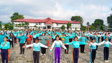Ajak Pelajar NTT Siapkan Diri untuk Generasi Emas 2045, Ketum TP PKK: Kalian akan Jadi Penerus Bangsa Ini