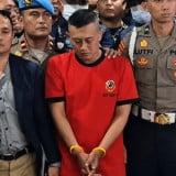Sambil Tertunduk Lemas, Ungkapan Permintaan Maaf Taufik Hidayat Langsung Ditolak Keluarga YTR: Adik Saya Dihancurkan!