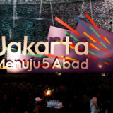Lensa Berbicara: Ribuan Warga Padati Malam Puncak HUT Ke-499 Jakarta di Bundaran HI