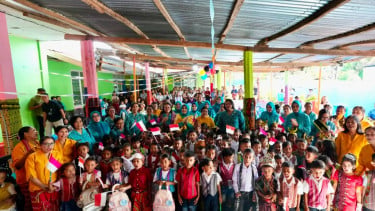 Kunjungi TK Dharma Wanita Kefamenanu, Ketum TP PKK Tekankan Pentingnya Peran Keluarga