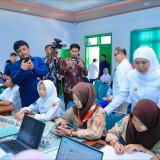 Gubernur Khofifah Ingatkan Peserta Lolos SPMB Jatim Segera Daftar Ulang, Jalur Pemenuhan Kuota Dibuka 29 Juni
