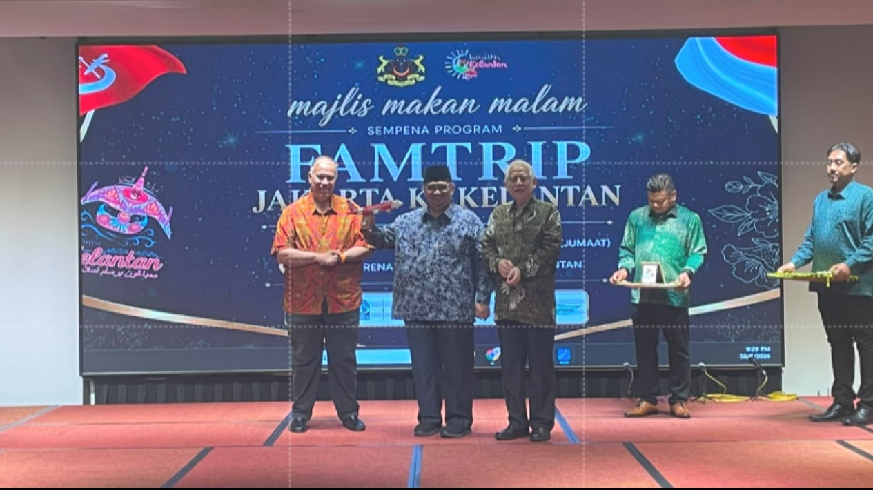 Tak Hanya Apresiasi Kunjungan Wisatawan Indonesia ke Kelantan, Datuk Mohamed Fadzli Kutip Surat Al Hujurat Ayat 13
            - galeri foto