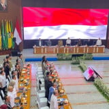 Kumpulkan Kepala Daerah, Mendagri Gelar Rapat Digitalisasi Bansos di 43 Kabupaten/Kota