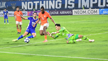 Jawab Rasa Penasaran Bobotoh, Manajemen Persib Bandung Ungkap Alasan Rekrut Gabriel Mutombo