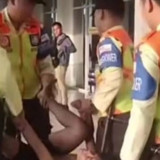 Pria Diduga ODGJ di Stasiun Duri Diamankan, Tidak Pakai Baju hingga Teriak-Teriak "Gue Calon Taruna Akpol"