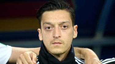 Mengapa Nama Mesut Ozil Ikut Disebut dalam Pusaran Kekalahan Jerman atas Paraguay di Babak 32 Besar Piala Dunia 2026?