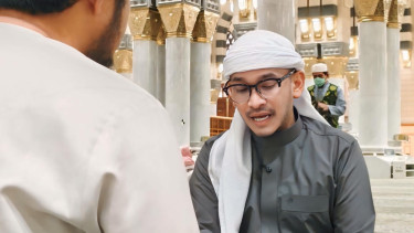 Ruben Onsu Umrah Bareng Sahabat, Ternyata Ini yang Dikejar Selama Berada di Madinah
