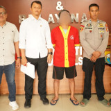 Tuntaskan Kasus Rokok Ilegal, Bea Cukai Makassar Serahkan Tersangka dan Barang Bukti ke Kejaksaan