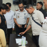 Petugas Rutan Surabaya Gagalkan Penyelundupan Sabu dalam Kotak Susu