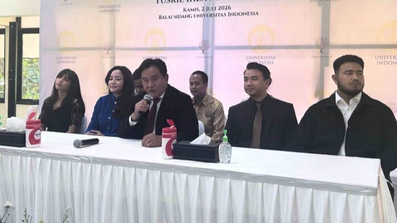 Tanggapi Vonis Nadiem Makarim, Menko Yusril Tegaskan Pemerintah Bersikap Netral: Kalau Terbukti Ya Dihukum
            - galeri foto