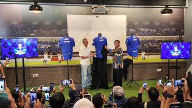 Resmi! Persib Bandung Datangkan Sandy Walsh, Bintang Timnas Indonesia Itu Diikat dengan Kontrak Berdurasi Tiga Tahun