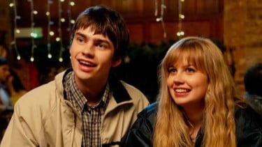 Review Finding Emily, Romcom Heartfelt yang Bikin Rindu Film Romantis Era 2000-an