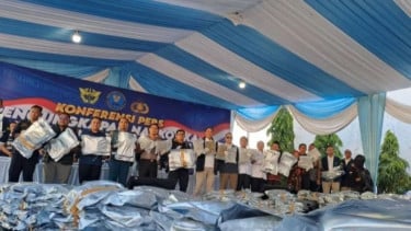 BNN Gagalkan Penyelundupan 3,37 Ton Kuncup Bunga Cannabinoid asal Thailand, Pelaku Samarkan Barang sebagai Produk Lateks