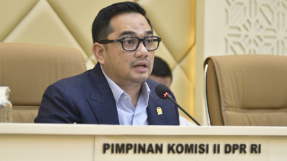 Bupati Kuansing Riau Jadi Tersangka KPK, DPR Singgung Gaji Kepala Daerah Kecil