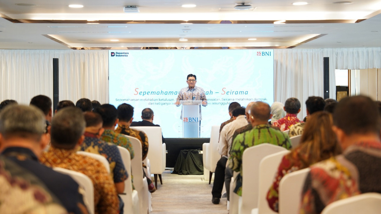 BNI Perkuat Budaya Layanan Lewat CX100 Danantara, Tak Hanya Penguatan Bisnis dan Teknologi
            - galeri foto