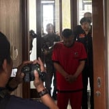 Sadis, 21 Adegan Ini Ungkap Kekejaman Taufik Hidayat Siksa YTR Pakai Besi Meja Hingga Golok