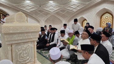 Perkuat Persaudaraan Indonesia-Uzbekistan, Ketua MPR Ajak Ulama Indonesia Ziarah Makam Imam Bukhari