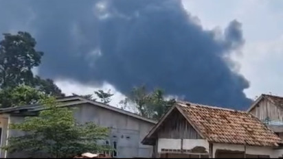 Tempat Penyulingan Minyak Ilegal di Muba Meledak dan Terbakar