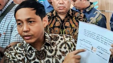 Kronologi Menhut Raja Juli Antoni Terima Amplop dari Bupati Kuansing sebelum Terjaring OTT KPK