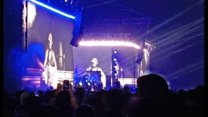Karaoke Massal Bersama Kahitna hingga Lamaran di Konser NIKI, Begini Keseruan Hari Kedua Prambanan Jazz
