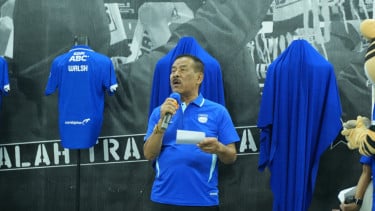 Gebrakan Persib Belum Usai Meski Sudah Rekrut 5 Pemain Anyar, Umuh Muchtar: Ada Kejutan Lagi, Tunggu Tanggal Mainnya