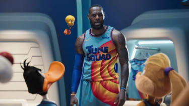 Sinopsis Space Jam: A New Legacy, Misi LeBron James Menyelamatkan Putranya di Dunia Digital