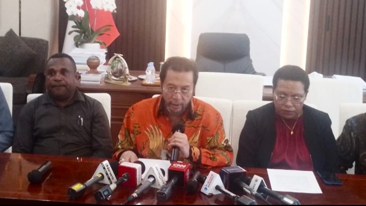 Banyak Warga Sipil Jadi Korban, DPD Bentuk Pansus Penanganan Konflik dan Kemanusiaan Papua
            - galeri foto