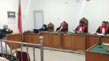 Divonis 2 Tahun dalam Kasus Korupsi Pasar Cinde, Penasihat Hukum Eddy Hermanto Desak Kejaksaan Tangkap DPO Aldrin L. Tando